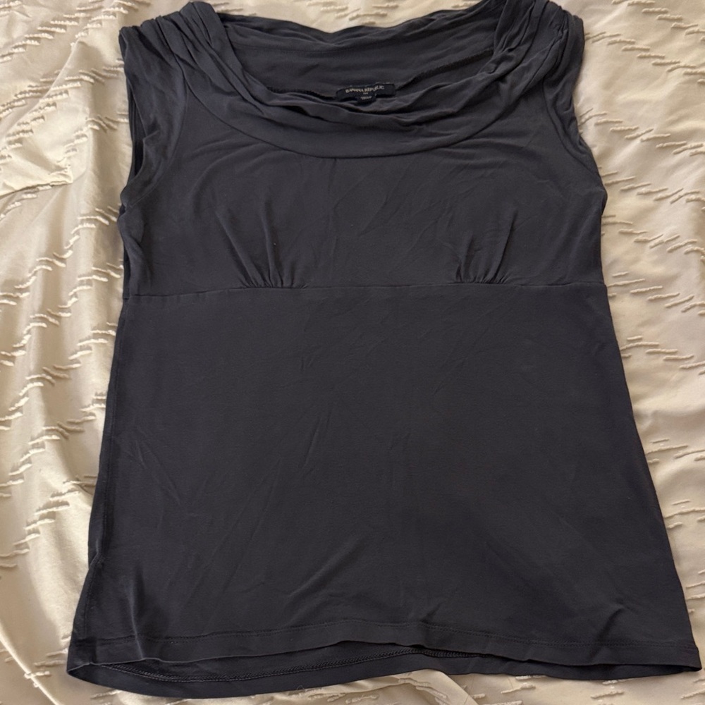 Elegant Gray Banana Republic Women's Top
